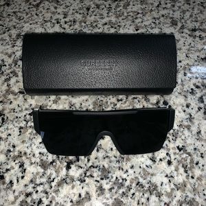 Burberry sunglasses BE4291